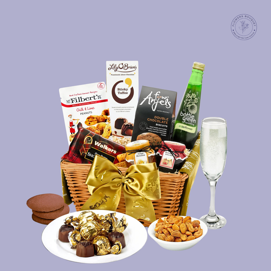 Keswick Gourmet Basket With Alcohol-Free Presse