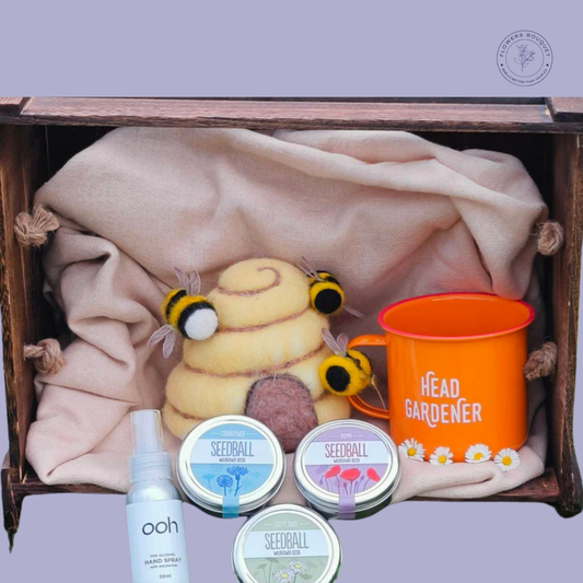 Head Gardener Gift Set with Bee